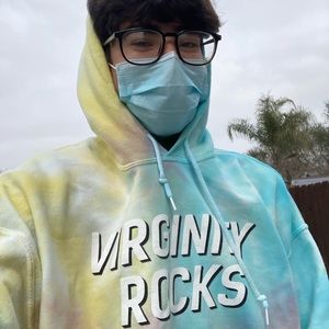 Meet your Posher, Eden